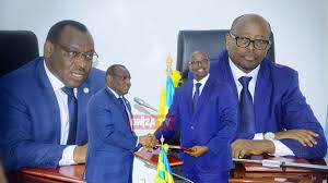 Ikinyamakuru la croix cya kiliziya gatolika kivuga ko abazi emmanuel abayisenga bavuga ko ari umugabo ufite ibibazo mu buzima bwe, kandi byaranze amateka ye. Abajura Sibo Bahanwa Na Kagame Hagobye Kuba Hafunzwe Ibifi Binini Min Gatete Claver Na Amb Musoni James Rugali Amakuru