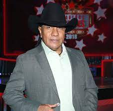 Bronco pospone presentaciones en Estados Unidos debido a que Lupe Esparza  dio positivo a Covid-19 - El Diario NY