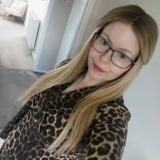 Hi im joanna come say hello