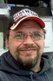 Bob Sayers's Instagram, Twitter & Facebook