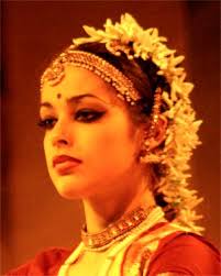 Looking for simple & short hairstyles and haircuts for girls? Bharatanatyam Makeup Hair Saubhaya Makeup