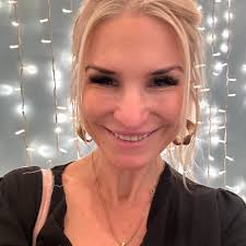 I have a drabble “No Time Wasted”