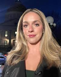 Andrea Beaudry's Instagram, Twitter & Facebook