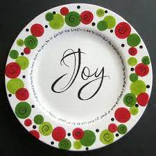 Hand Painted Plates Everyone Can Paint Diy Ideas Christmas Plates Painted Plates Hand Painted Plates