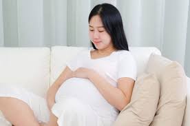 Simpton mahu bersalin adalah berbeza untuk setiap wanita dan menentukan titik mulanya adalah mustahil. 10 Tanda Tanda Melahirkan Sudah Dekat Yang Harus Anda Ketahui