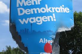 Unbekannte haben in den letzten tagen in gera und weimar plakate mit echten, diskriminierenden. Zerstorte Plakate Afd Zahlt Pramie Fur Ergreifung Der Tater Pfaffenhofen Today