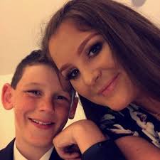 Lucy Kidd (@Lucykiddxo)