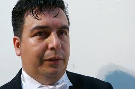 Franz Jordy Corzo Pulido (Bogotá, Colombia 1976) Estudió guitarra clásica  con el Mtro. Gentil Montaña y posteriormente canto