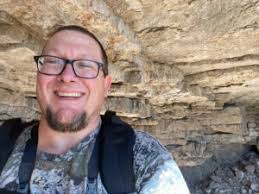 Sean Kyle's Instagram, Twitter & Facebook