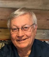 Mark Uhlig's Instagram, Twitter & Facebook