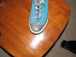 Use sharpie to get rid of the sharpie. How To Remove Sharpie From Converse 5 Steps Instructables