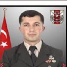 Sungu beldesinden Maşallah Akının oğlu Özel Harekat olarak görev yapan Yakup  Akın trafik kazası geçirerek Şehitlik mertebesine ulaşmıştır. Merhuma Allah  tan rahmet kederli ailesine baş sağlığı diliyorum Allah sevdiklerine  sabırlar versin inşallah