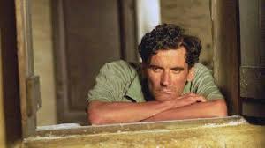 Troisi, napoli yakınlarındaki bir kasaba olan san giorgio a cremano'da büyük bir ailenin çocuğu olarak dünyaya geldi. Il 19 Febbraio 1953 Nasceva Massimo Troisi Oggi Avrebbe Compiuto 67 Anni