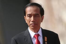 Jokowi Khawatirkan Kekeringan Uang dan Peredaran Uang di Indonesia Semakin  Menipis, Warga Miskin Makan Tabungan