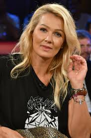 Vor 25 jahren legten sechs hoteliers den grundstein für die marketingkooperation familotel. Franziska Van Almsick Starportrat News Bilder Gala De