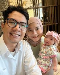 When Swan and Pigeot in one good Day. #masyaallahtabarakallah  #hanshadeebaleandra #onemonthbaby