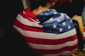 Imagen actual de la bandera de los estados unidos con la historia de la bandera e información sobre el país. Comprar Bandera De Estados Unidos Comprarbanderas Es
