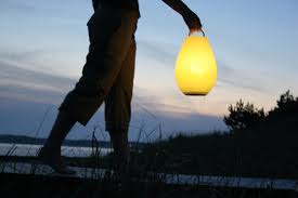 The luau portable pendant, designed by duane smith and stefane barbeau for oxo in 2006, has a the lamp uses led lights and is dimmable, which means you can set the lighting to fit your mood. Luau Portable Lamp42concepts Amazing Design From Amazing Places
