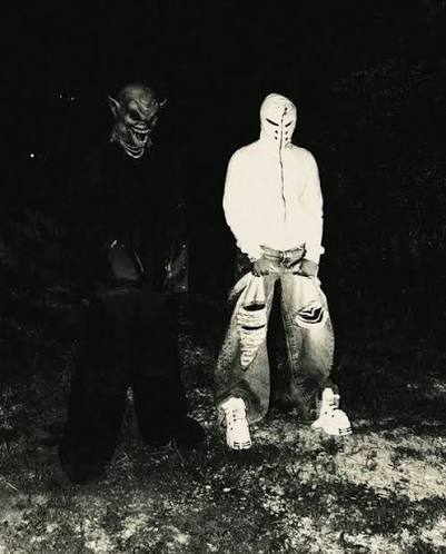 In a new interview with @clashmagazine, Destroy Lonely gave an update on  his long-awaited collab album with Ken Carson—saying that they're “focused”  on completing the project in 2025. 00PIUM TWINS coming soon?