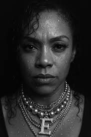 Profile picture policy for Facebook group members