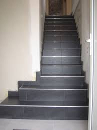 Resultat De Recherche D Images Pour Escalier Carrelage Revetement Escalier Escalier Beton Escalier Carrelage