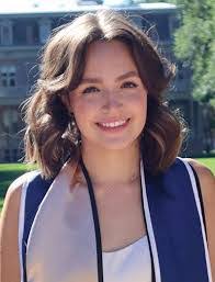 Lindsey Reno's Instagram, Twitter & Facebook