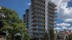 Stuytown offers spacious 3 bedroom apartments for rent in manhattan's most unique neighborhood. High Rise Apartments With Balcony Buffalo Ny Glendale Realty Services Group Llc