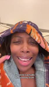 Love Island Catherine Duck Mene