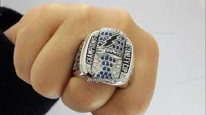 Tampa bay lightning stanley cup championship ring. 2004 Tampa Bay Lightning Stanley Cup Rings For Sale From Bingringbling Com Youtube