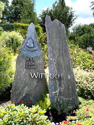 Weitere anzeigen sind um umkreis unter münster und ostbevern inseriert. Grabmalkunst Im Findlingspark In Munster Handorf D Monument Grabstein Steine
