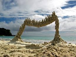 Sand Struck And Fused By Lightening Sand Sculptures Beach Art Sand Castle