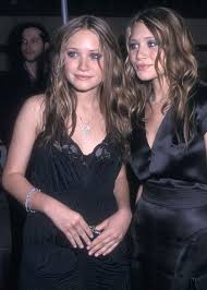Born in sherman oaks, california, olsen began acting at age four. Fans Are Still Shocked That Elizabeth Olsen Is Mary Kate And Ashley S Sister Grazia