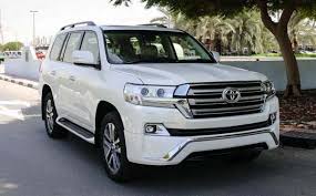 2021 toyota land cruiser standard features. Toyota Land Cruiser V8 Full Review