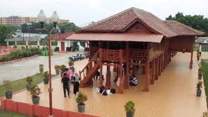 Terdapat beberapa jenis rumah betawi yang dikenal oleh masyarakat dan setiap jenis memiliki karakteristik dan keunikannya sendiri. Mengenal 4 Rumah Adat Betawi Dan Filosofi Arsitekturnya Rumah Com