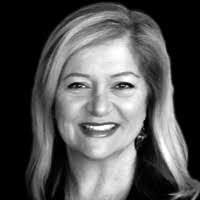 Jodi Gill's Instagram, Twitter & Facebook