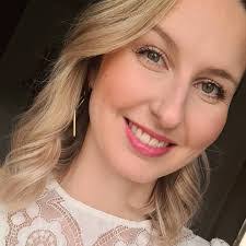 Sandra Michael's Instagram, Twitter & Facebook