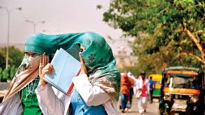 Day's maximum temperature would hover at 32 °c, while minimum temperature is predicted to be 18 °c. Hottest Day In Delhi As Temperature Crosses 45 Degrees May Reach 46 Degree On Sunday