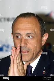 Assistant coach l hi-res stock photography and images