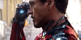 Iron man infinity gauntlet disneyland. Avengers Infinity War Teaser Reveals Iron Man S New Suit