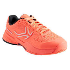 Sie spielen regelmäßig handball, tennis oder basketball in der halle? Tennisschuhe Adidas Asics Artengo Nike Decathlon