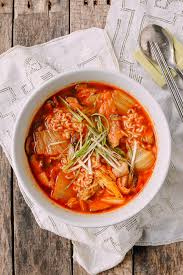 Quick And Easy Kimchi Ramen Recipe Recipes Asian Recipes Vegetarian Recipes