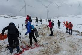 Open to the public and to social participation, the tour of the vuelta is a compendium of concerns and contributions that come from the most unsuspected areas. Excursion A Portillo De La Sia Picon Blanco Club Alpino Samano
