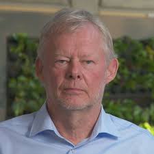 Hun kan ikke løfte en el-kedel med vand, men får afslag på Seniorpension: