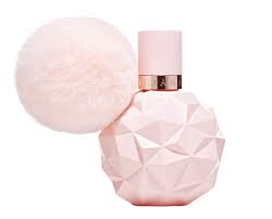 This perfume has the scent of white pear and wild. Eau De Parfum Spray Von Ariana Grande Sweet Like Candy 100 Ml Amazon De Beauty