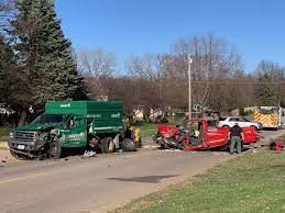 Your most trusted tree service and shrub care professionals since 1880. Update 2 Trucks Crash Head On In Bettendorf 1 Person Transported To Hospital Local News Qctimes Com