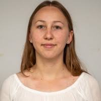 100+ profiluri „Eva”