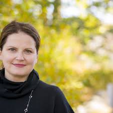 Catherine Saunders, Editor in Ware, UK