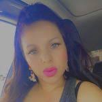 Lorie Hayter's Instagram, Twitter & Facebook