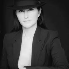 Marie Kleinmann sur LinkedIn : #ludmilamikael #pierrearditi #claraborras  #sésamprod #louisdor #mkprod…