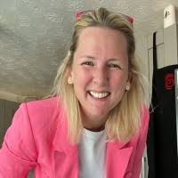 20+ "Zoe Carey" profiles